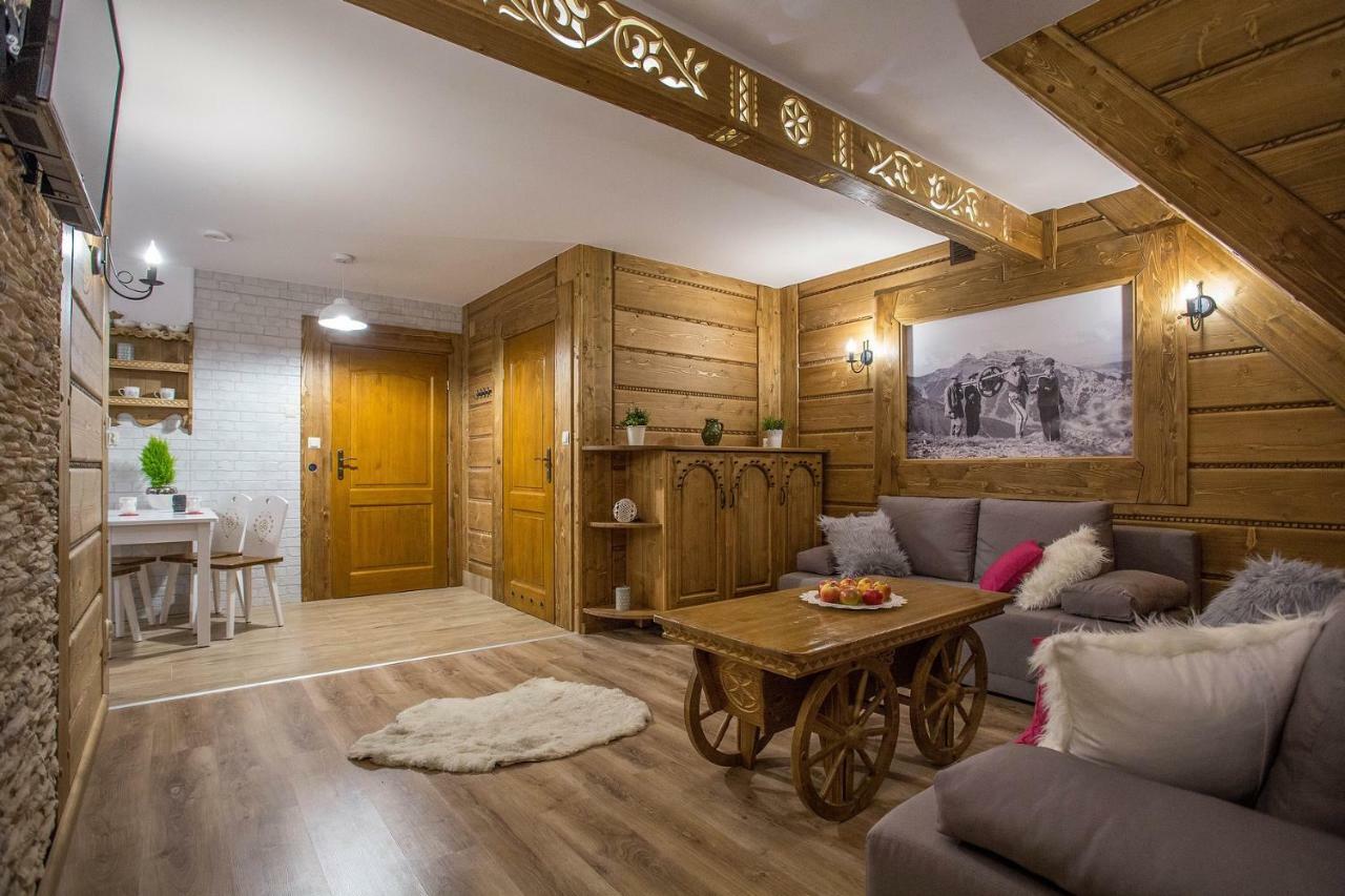 Apartamenty U Grazyny มูชองค์ชิคแล ภายนอก รูปภาพ