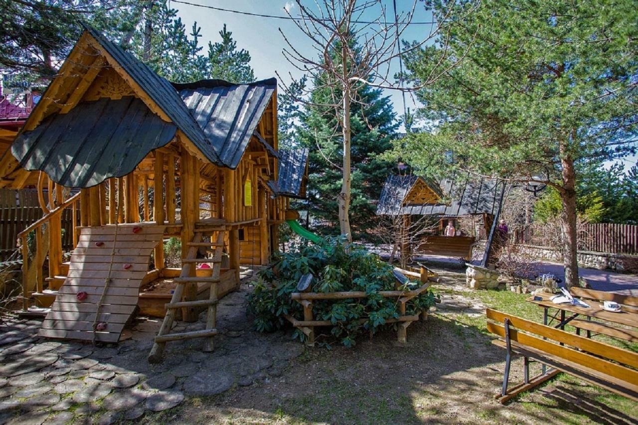 Apartamenty U Grazyny มูชองค์ชิคแล ภายนอก รูปภาพ